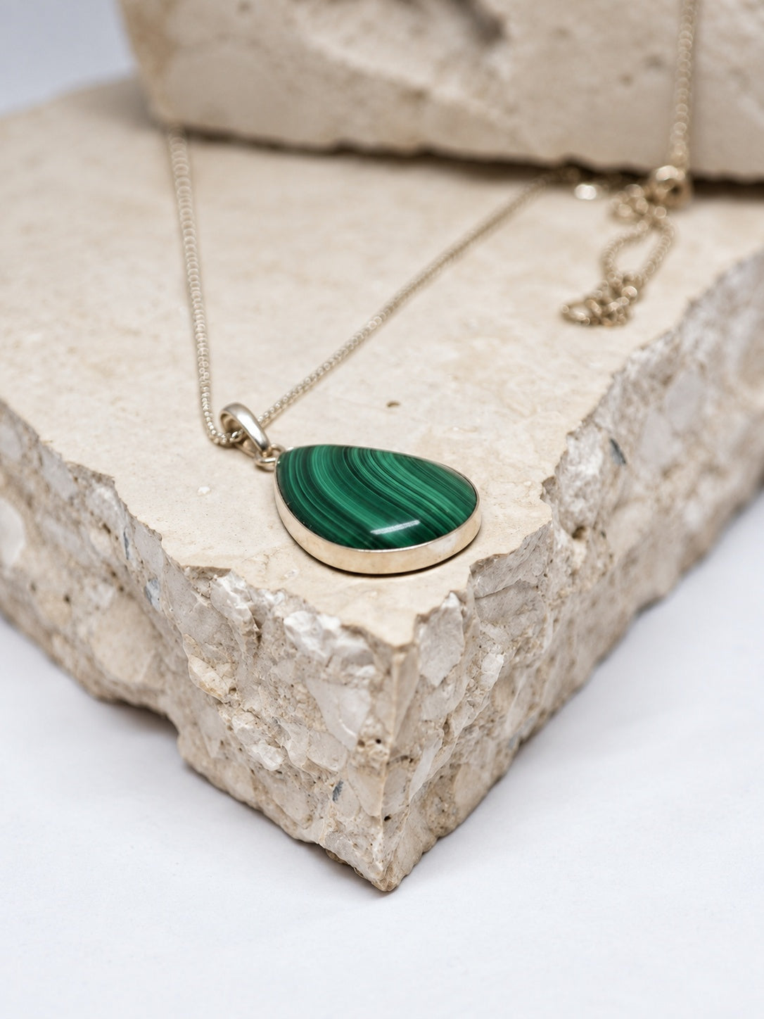 Malachite 925 Sterling Silver Teardrop Pendant Necklace