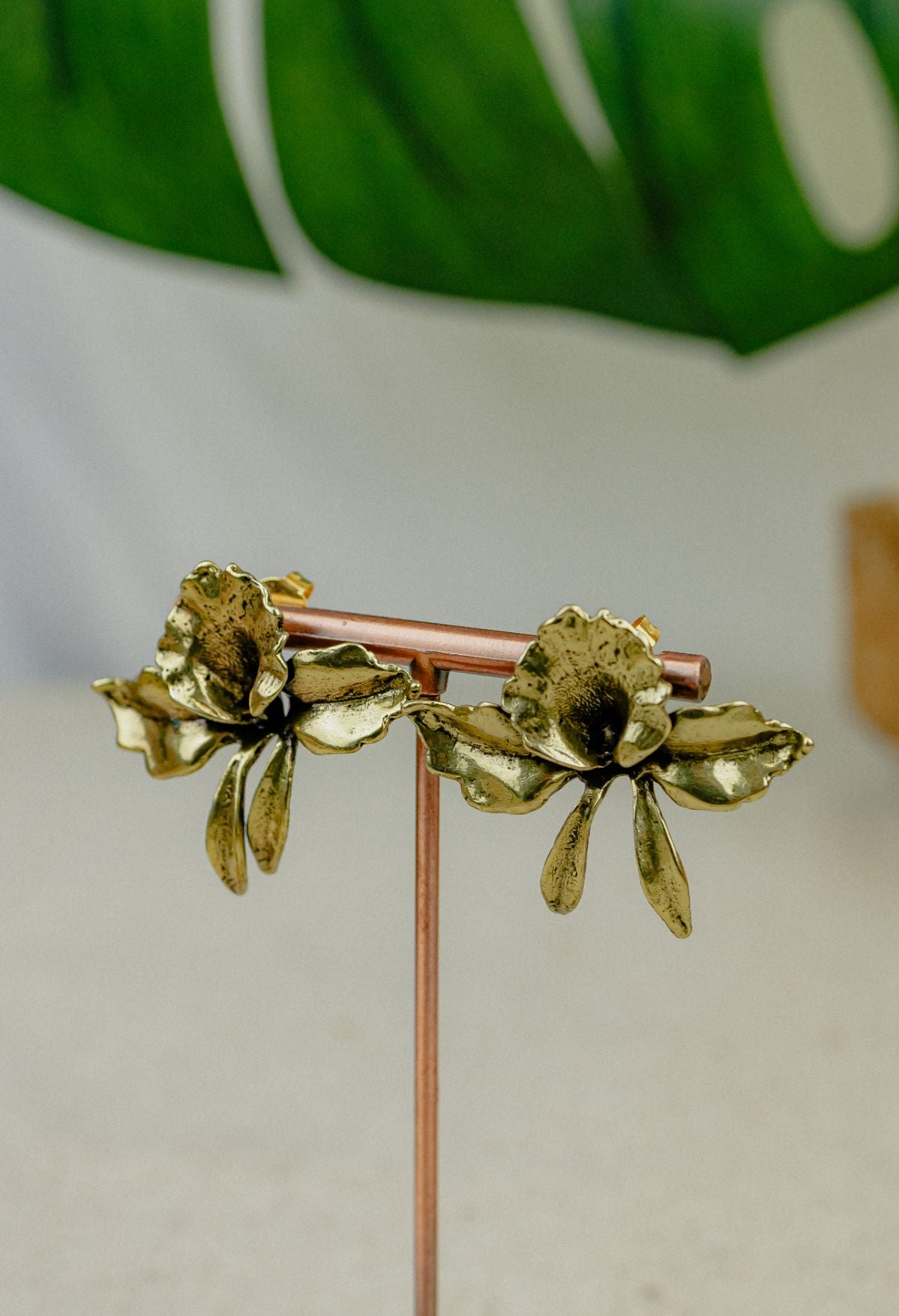 Antique Orchid Metal Stud Earrings — Gold