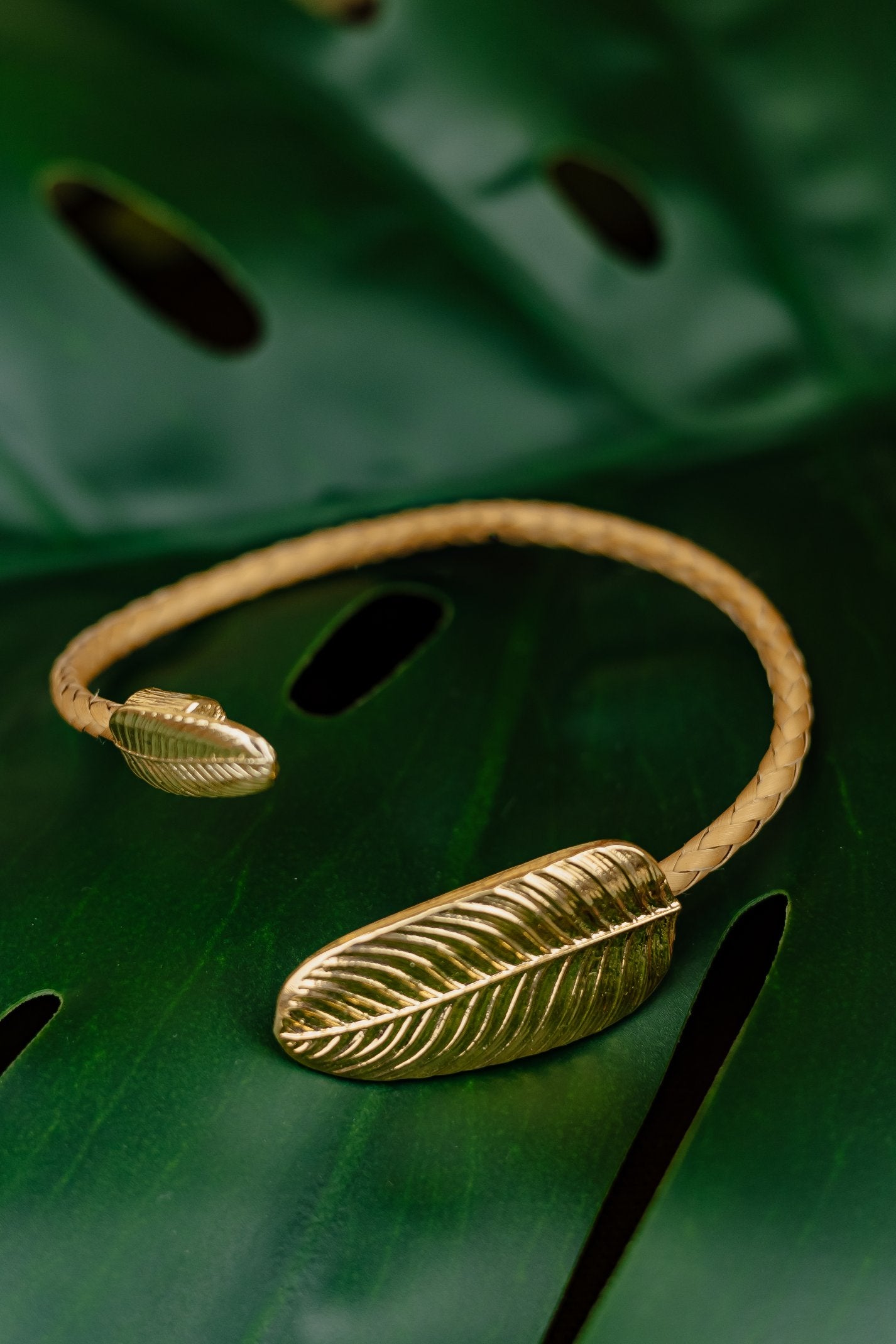 Buriti Palm Bracelet with Gold Leaf-Heart Charm