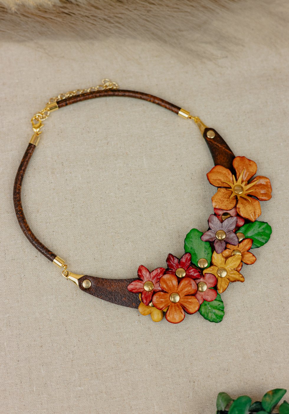 Wildflower Bouquet Leather Collar Necklace — Multicolour