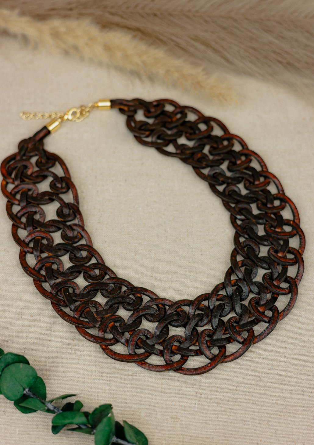 Leather Interlocking Ring Collar – Espresso