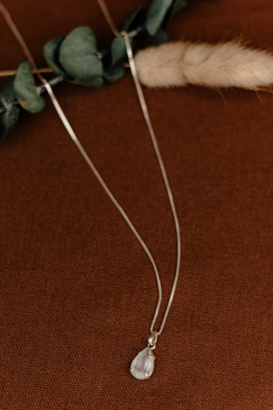 Faceted White Stone Teardrop Pendant Necklace