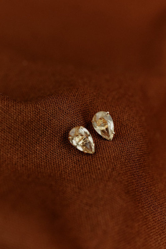 Golden Citrine Pear Stud Earrings (Gold)