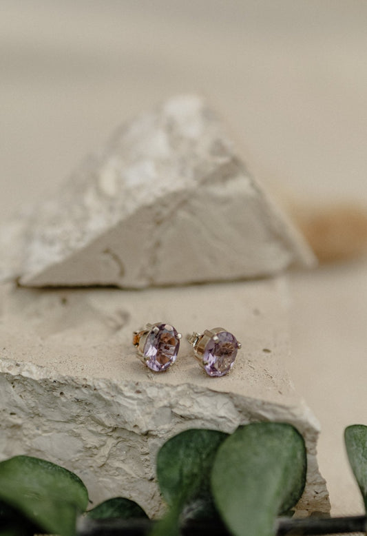 Lavender Amethyst Oval Stud Earrings
