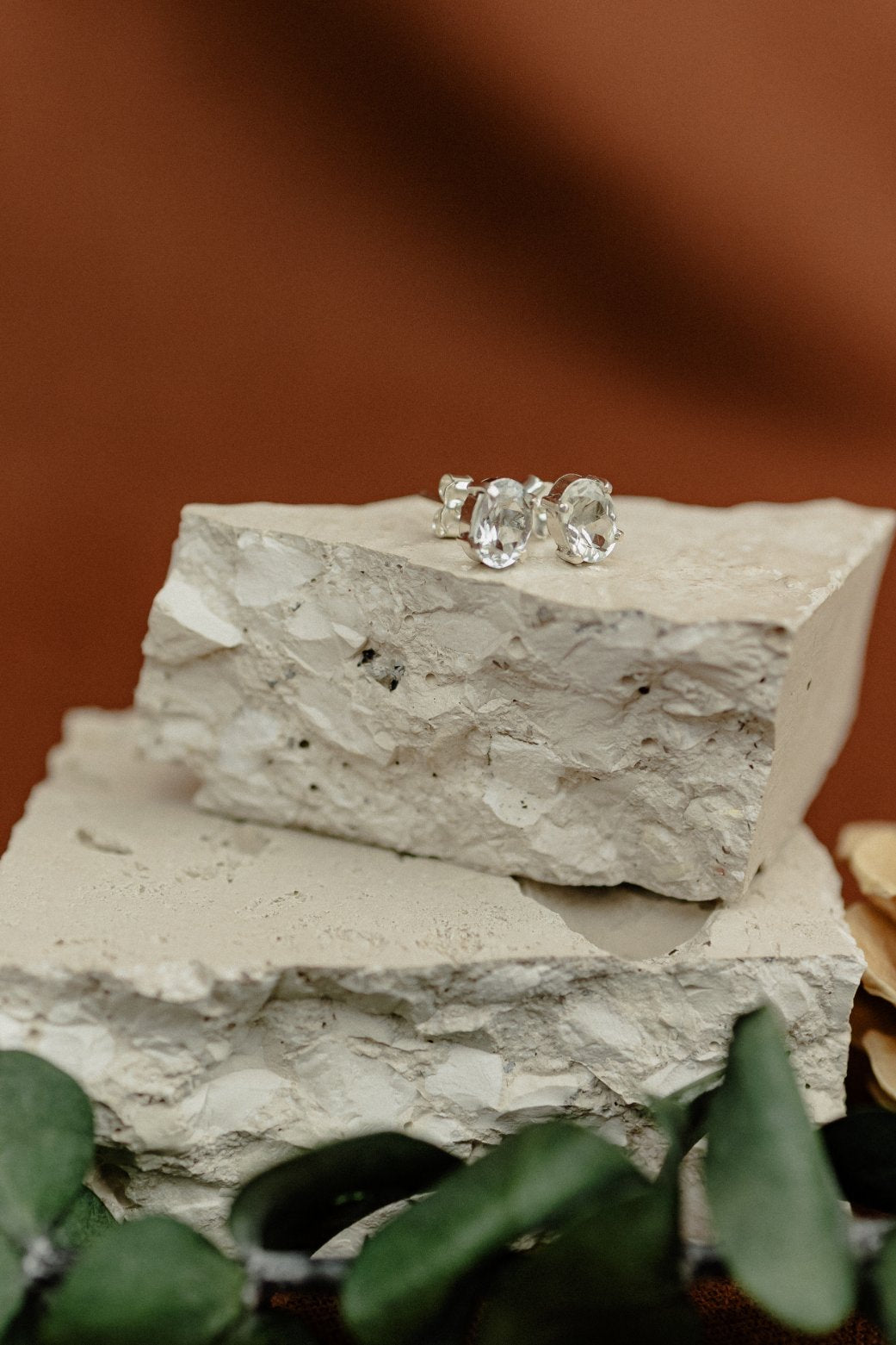 Clear Crystal Oval Stud Earrings II