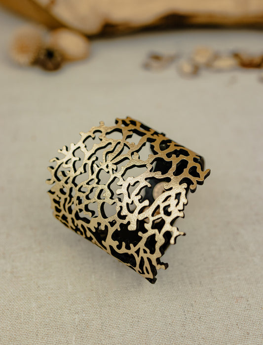 Leather Floral Lattice Cuff – Brown