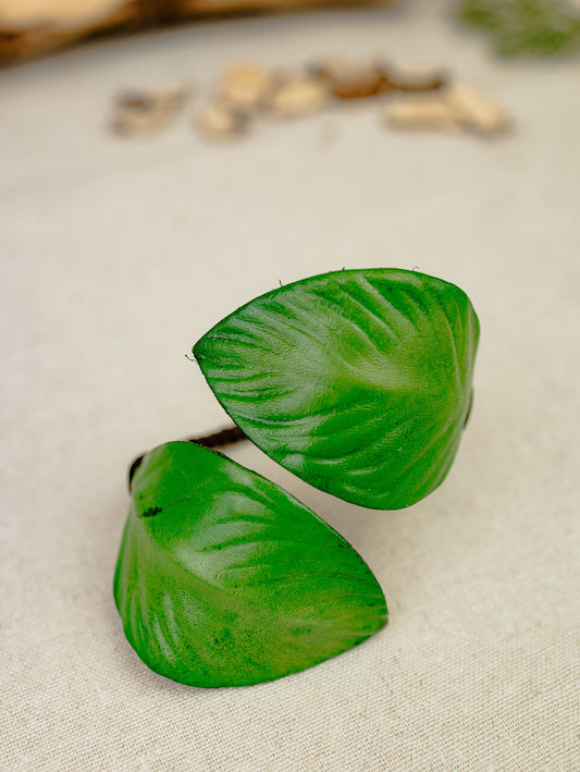 Leather Double Leaf Open Bangle – Vivid Green