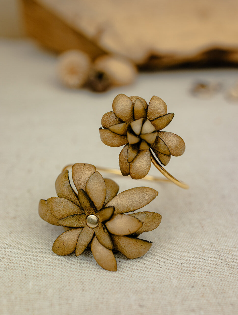 Leather Double Flower Wire Bangle – Olive Gold