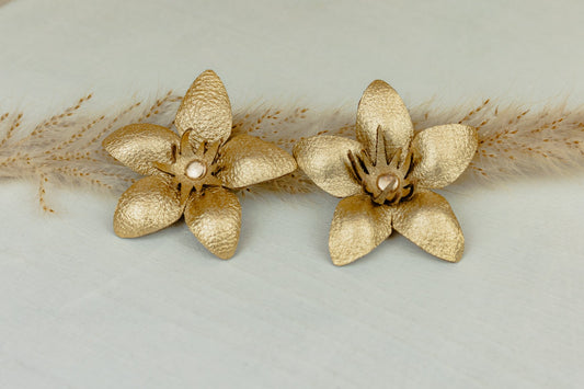 Star Petal Leather Stud Earrings, Gold